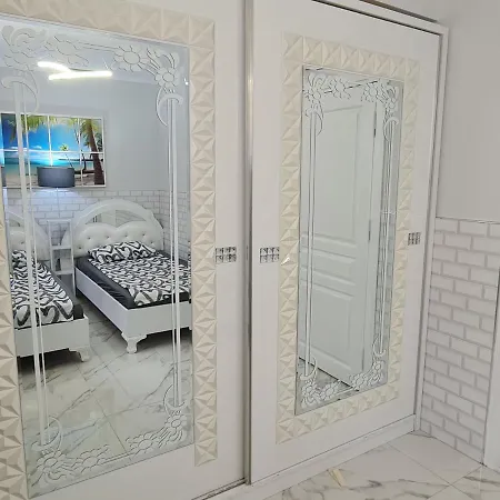 Classic Apartment *